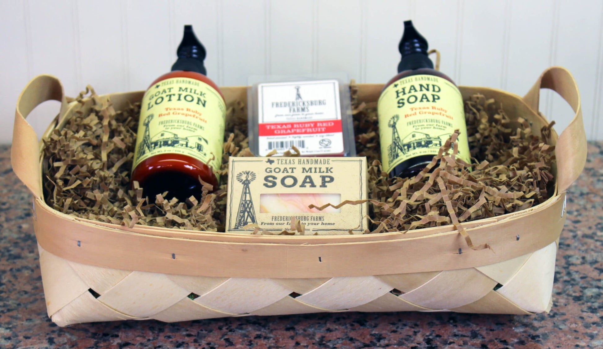 Texas Ruby Red Grapefruit Gift Basket - Fredericksburg Farms